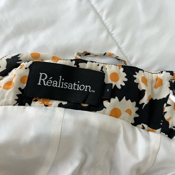 Realisation Par Floral Mini Dress - Black and Yellow - Picture 3 of 5